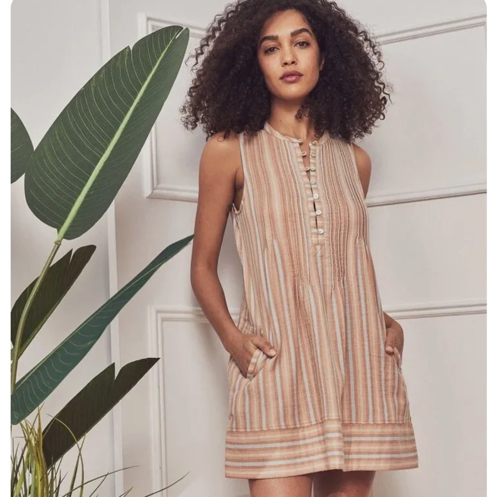 EUC Faherty Isha Dress